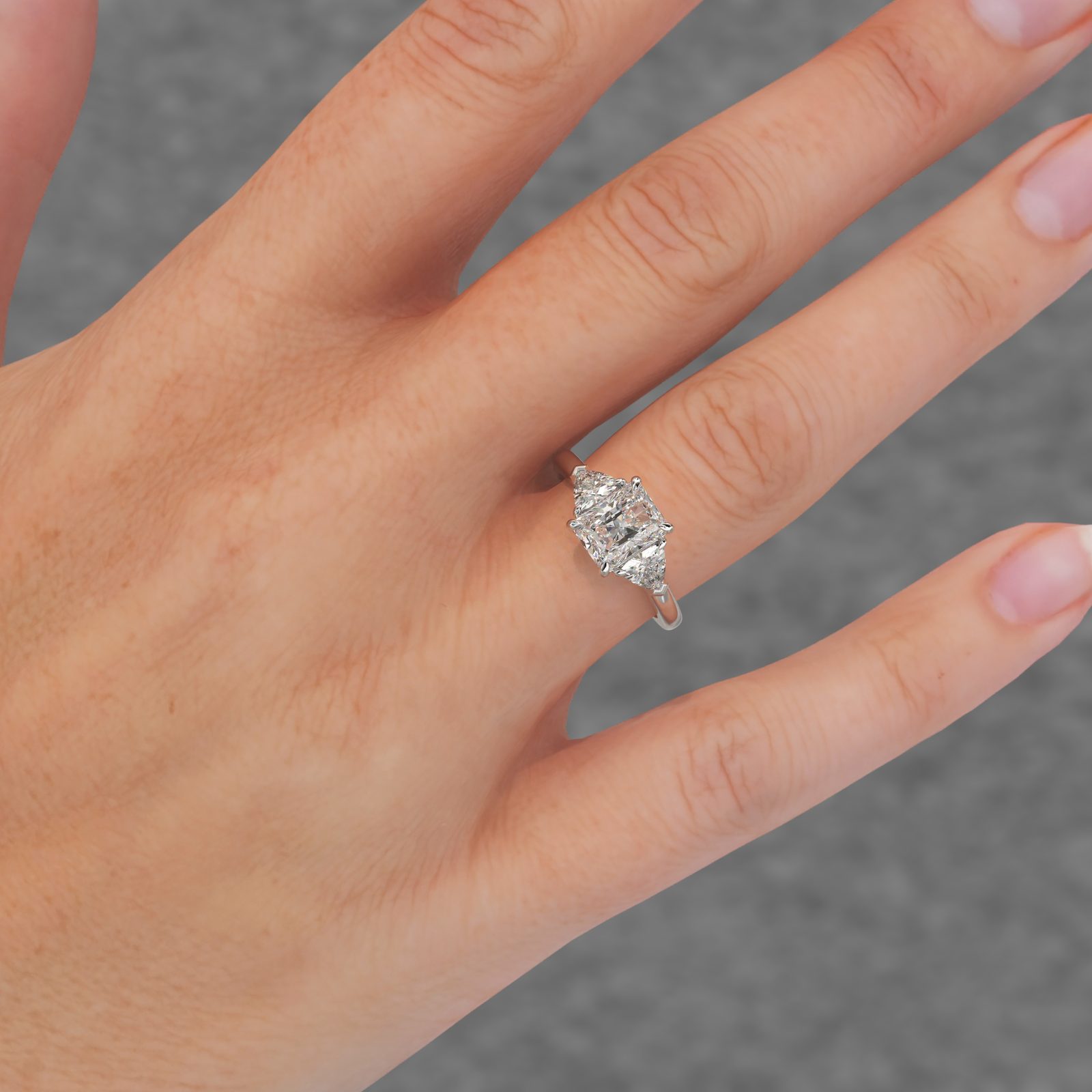 Estera Engagement Ring - Image 4